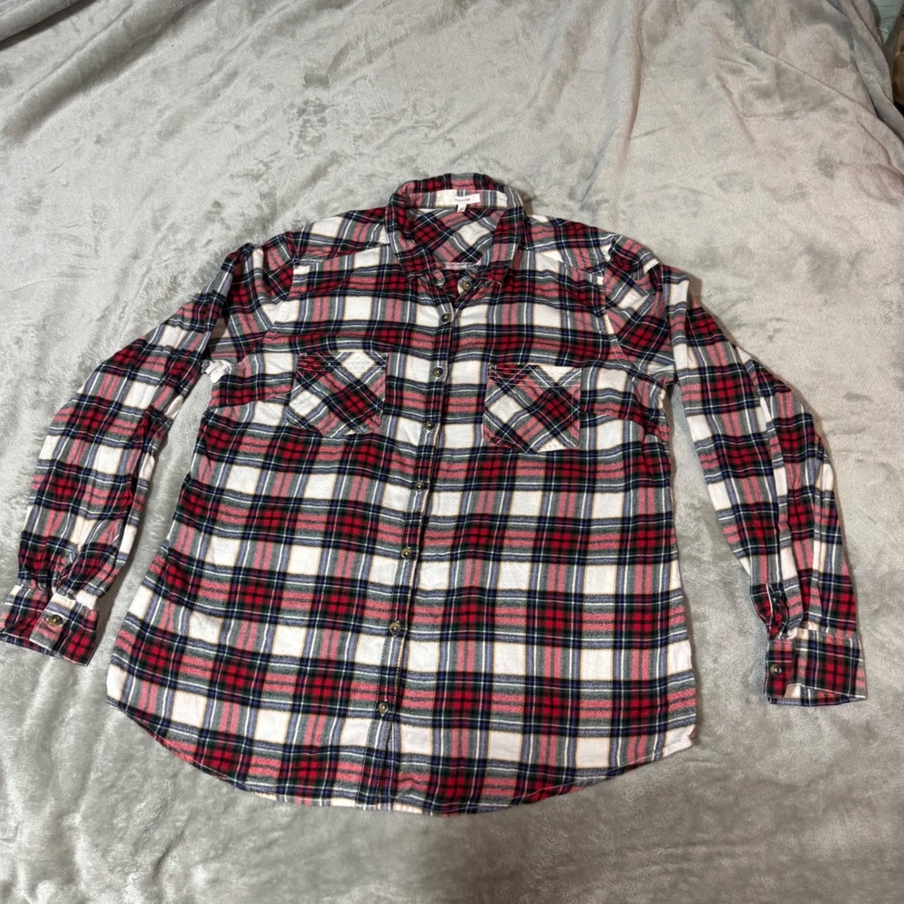 Maurices Red Plaid Flannel Shirt 🪵✨